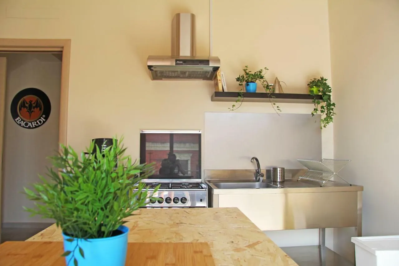 Urban Pop 2 BnB Catania-Fontanarossai nemzetközi repülőtér Panzió