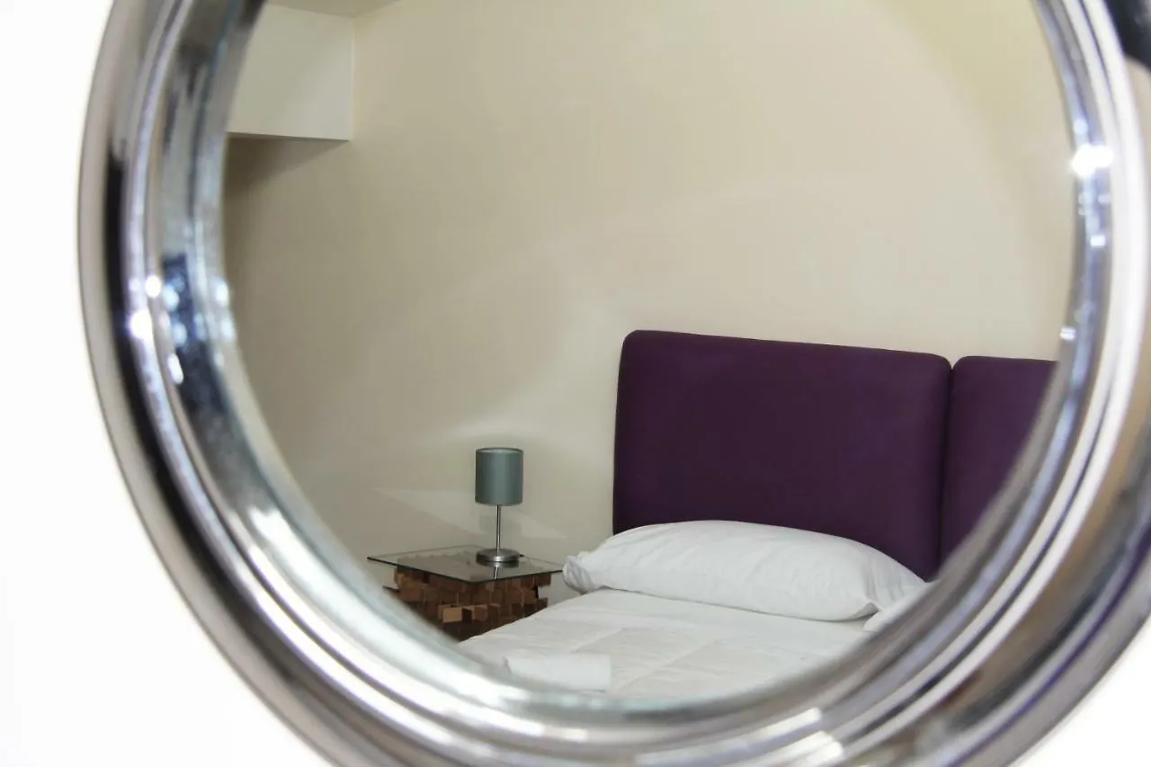 Urban Pop 2 BnB Catania-Fontanarossai nemzetközi repülőtér